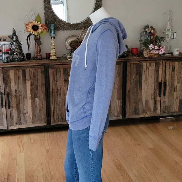 Under Armour hoodie - Picture 3 of 10